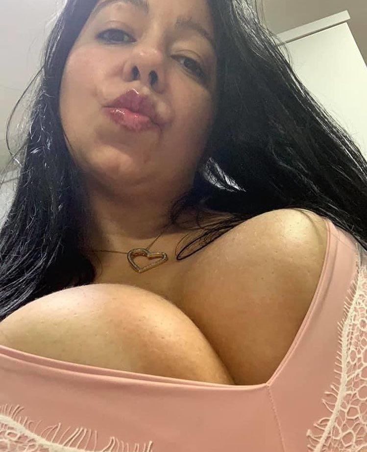 Mature Latina Brazil Mom Milf - arsivizm gallery