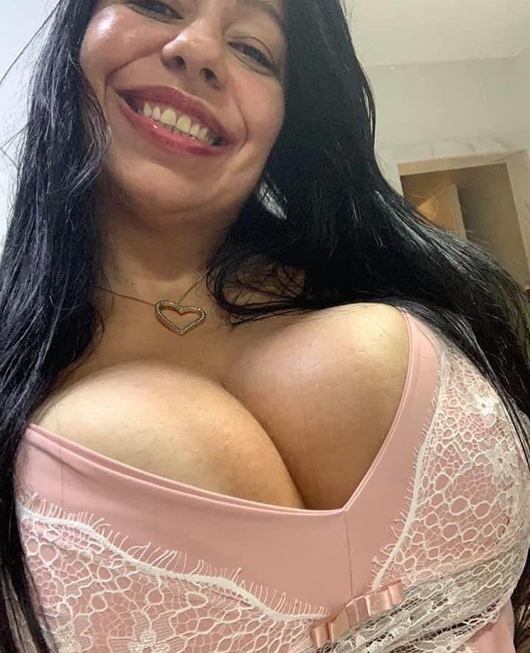Mature Latina Brazil Mom Milf - arsivizm gallery
