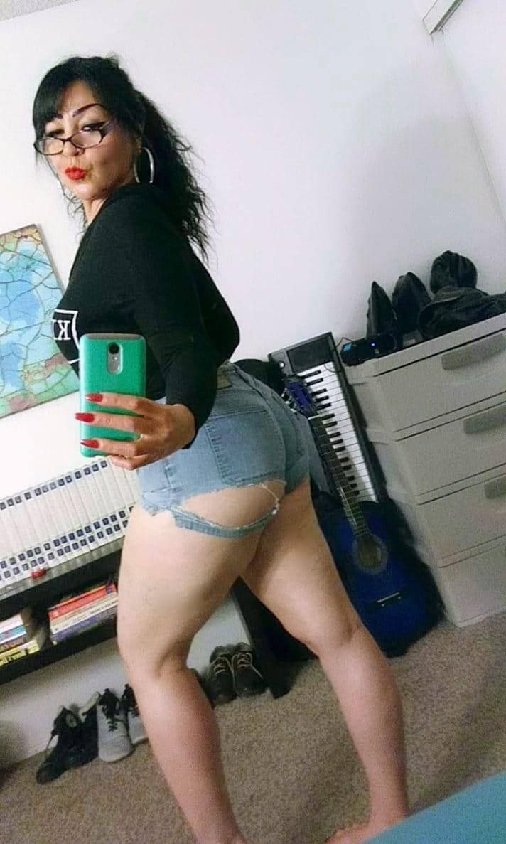 Mature Latina Brazil Mom Milf - arsivizm gallery