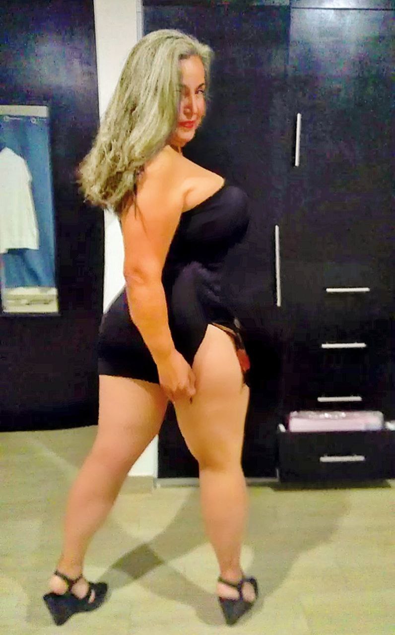 Mature Latina Brazil Mom Milf - arsivizm gallery