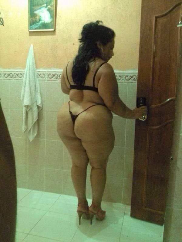 Mature Latina Brazil Mom Milf - arsivizm gallery