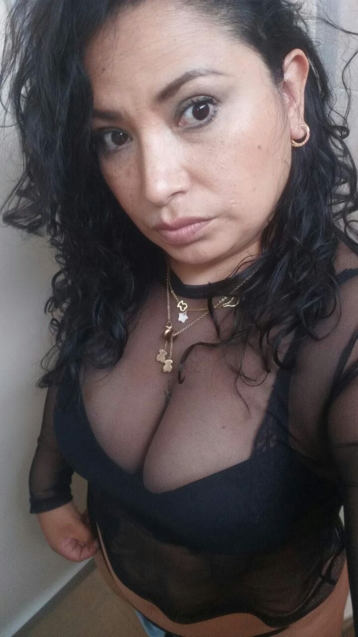 Mature Latina Brazil Mom Milf - arsivizm gallery