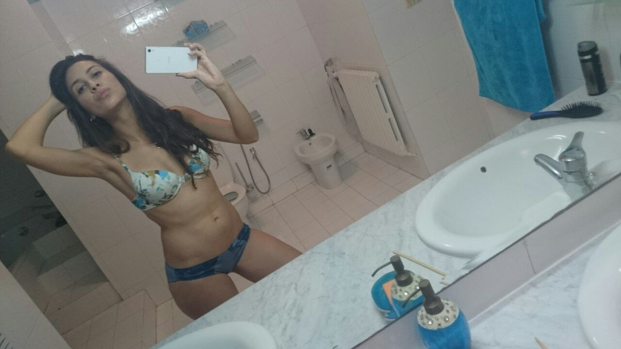 Mature Latina Brazil Mom Milf - arsivizm gallery