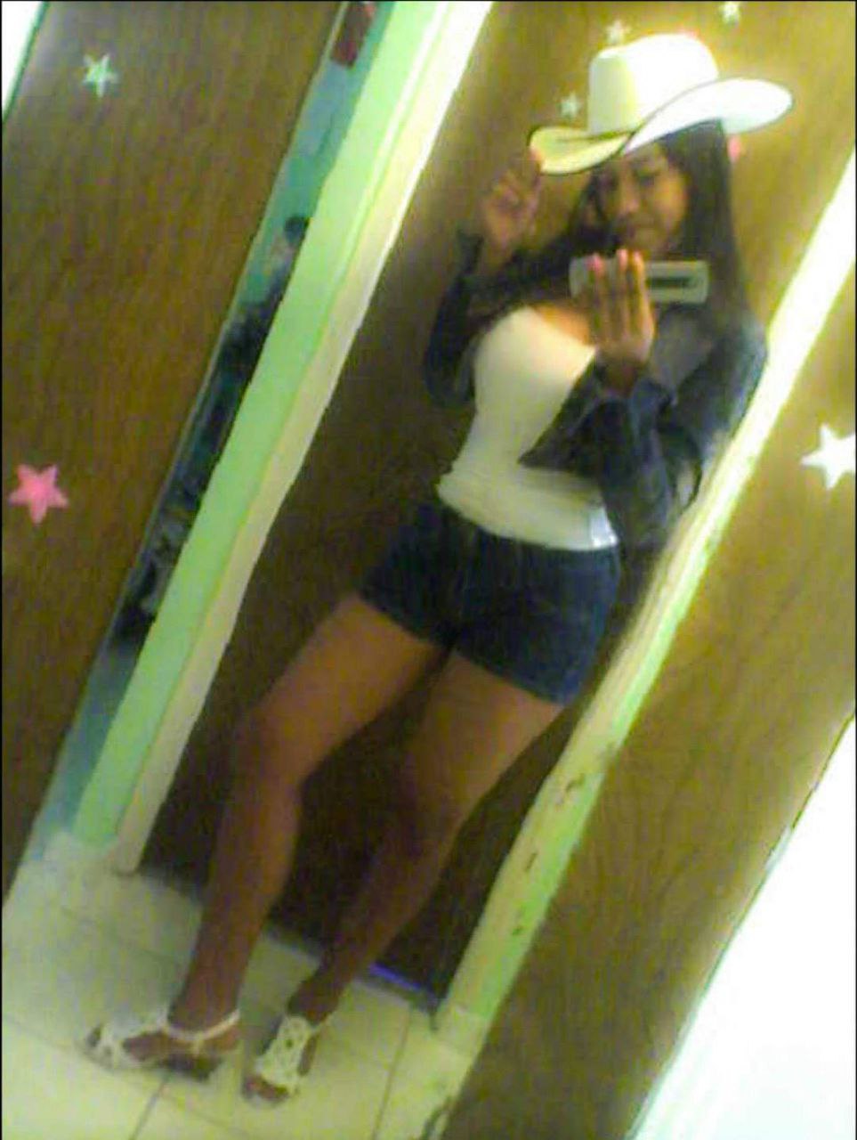 Mature Latina Brazil Mom Milf - arsivizm gallery