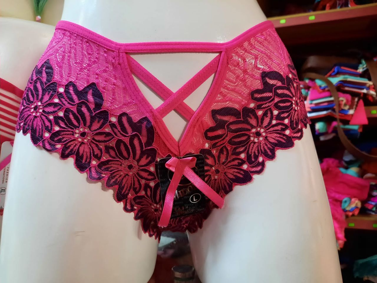 Mature Latina Brazil Mom Milf - arsivizm gallery