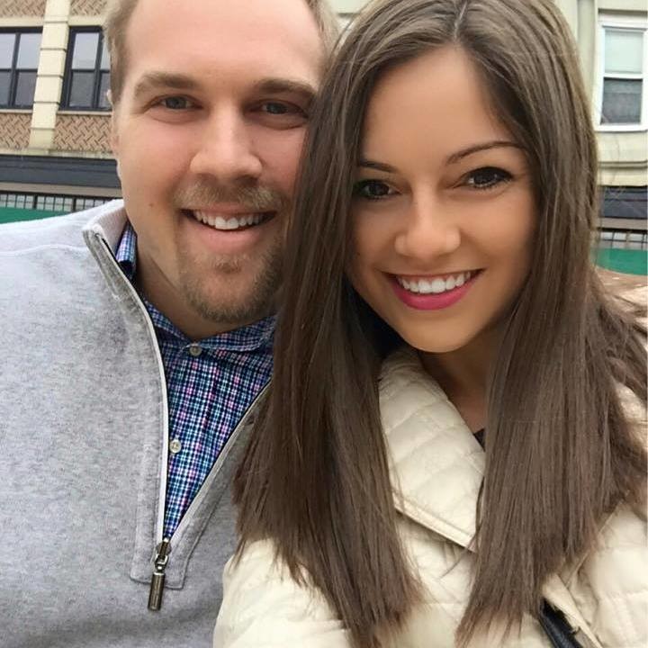 Selfie Tanline Beauty In Mirror