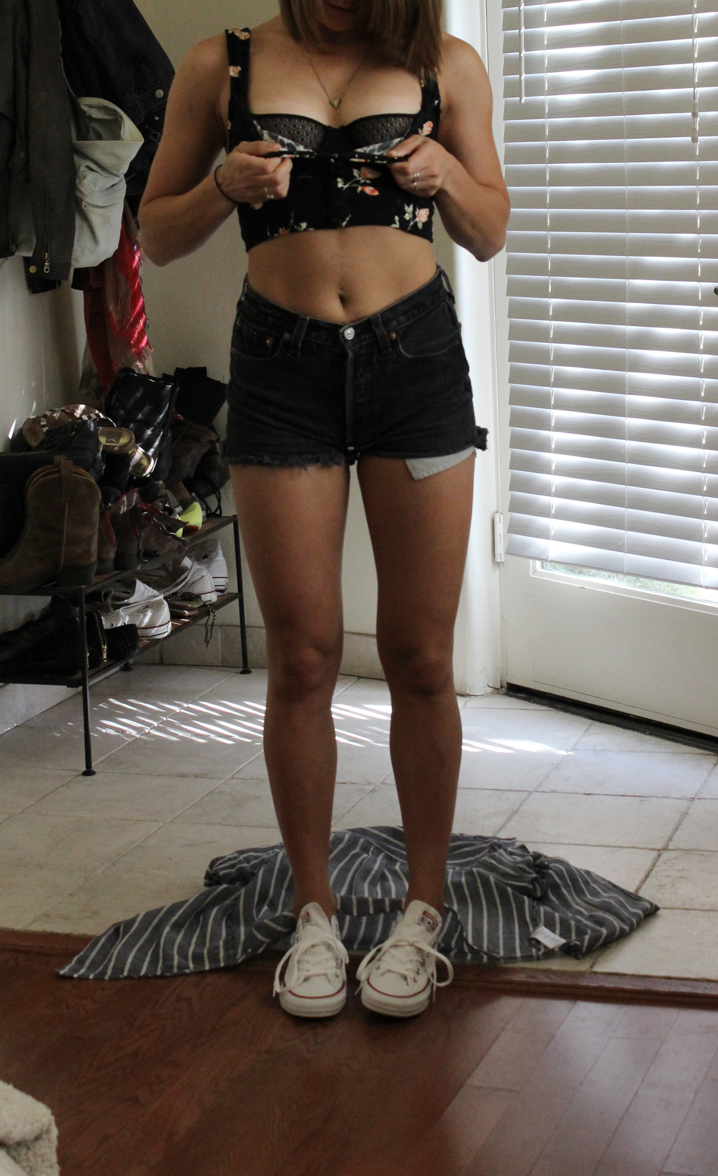 Sexy Toned Body Strip Down 1