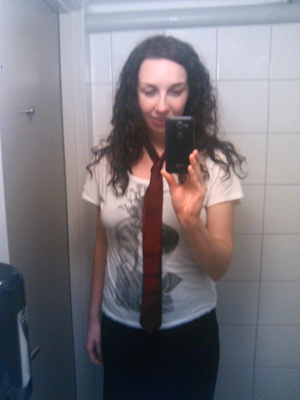 Selfies For Glasses Girl