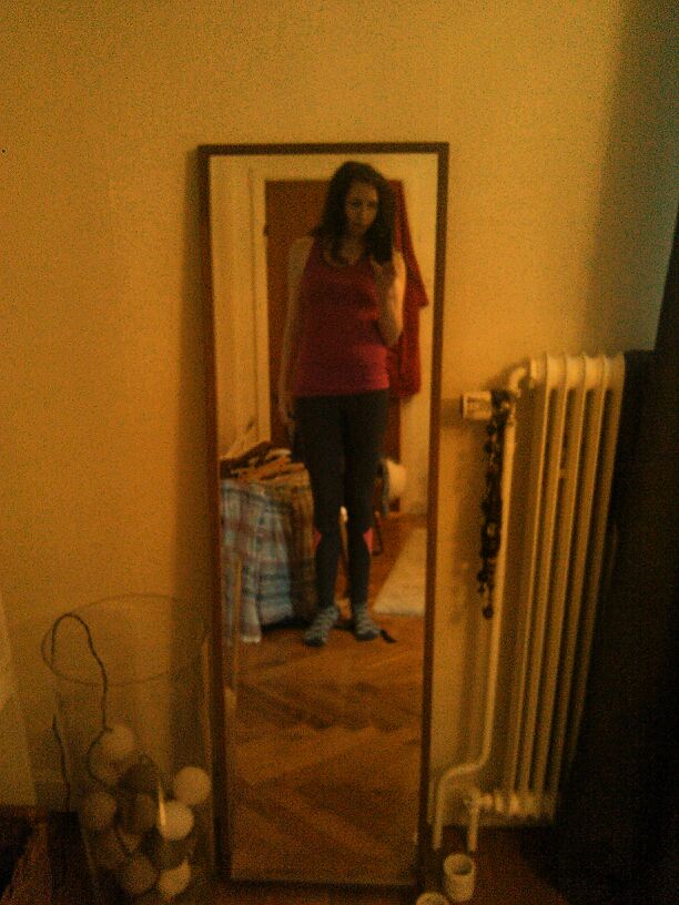 Selfies For Glasses Girl