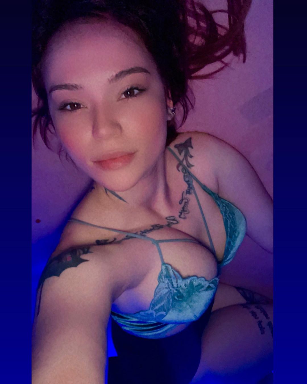 TURKISH BITCH ARZU YILMAZ TIKTOKER - arsivizm gallery