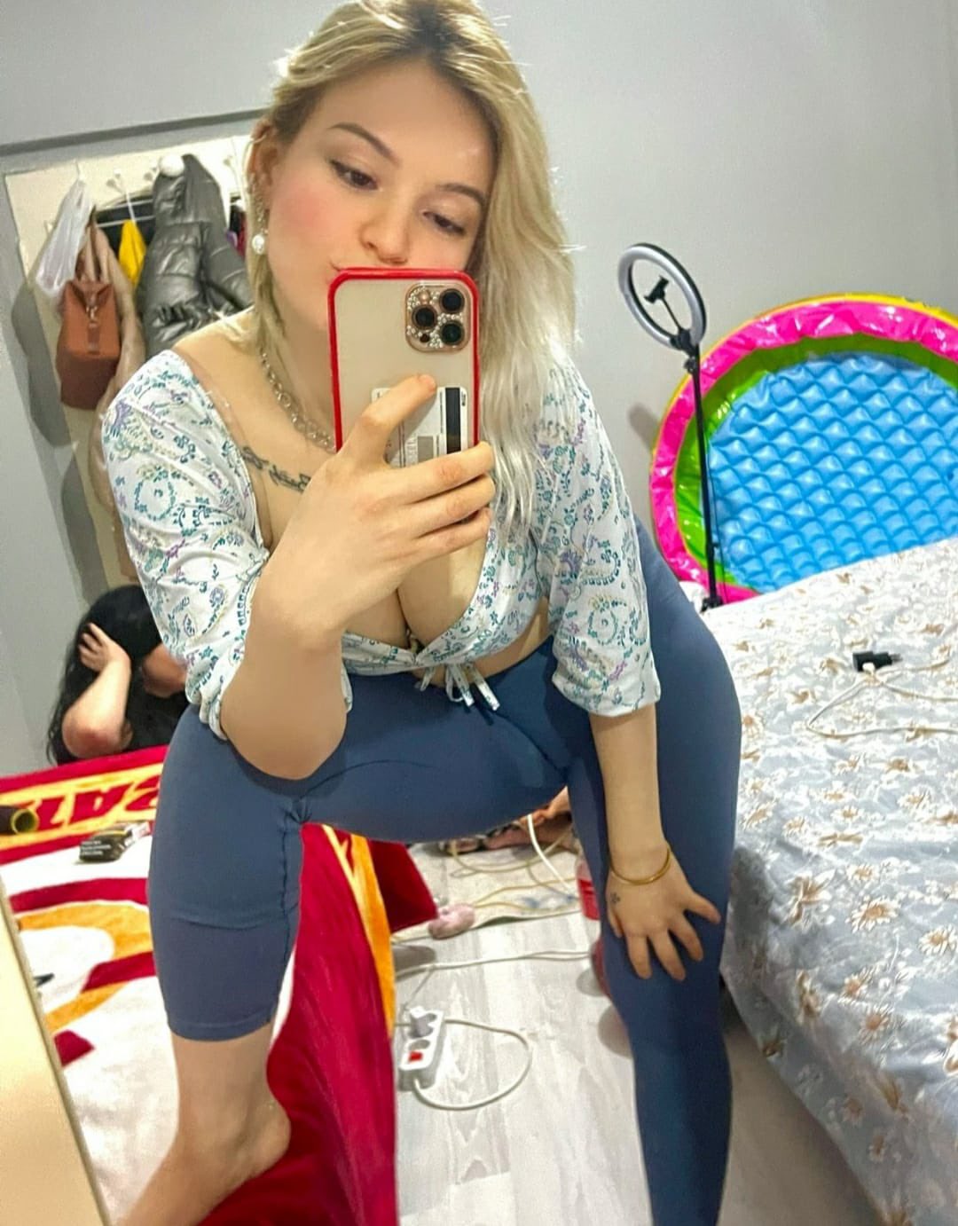 TURKISH BITCH ARZU YILMAZ TIKTOKER - arsivizm gallery