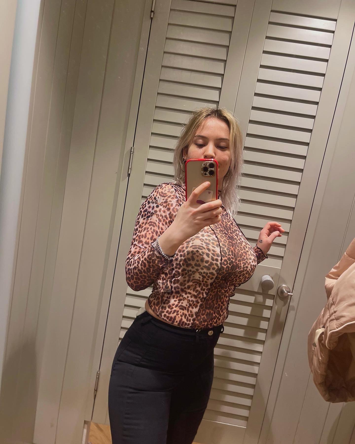 TURKISH BITCH ARZU YILMAZ TIKTOKER - arsivizm gallery