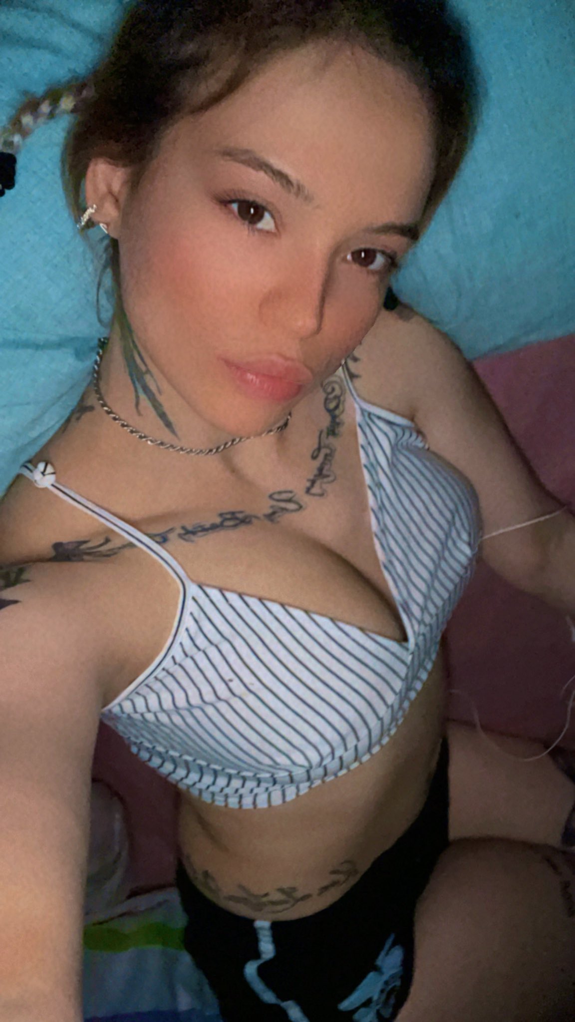 TURKISH BITCH ARZU YILMAZ TIKTOKER - arsivizm gallery