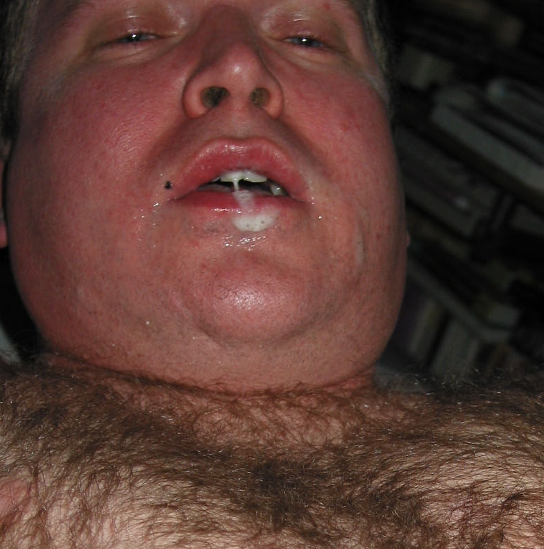 Mike Bishop enjoys Cum Facial!