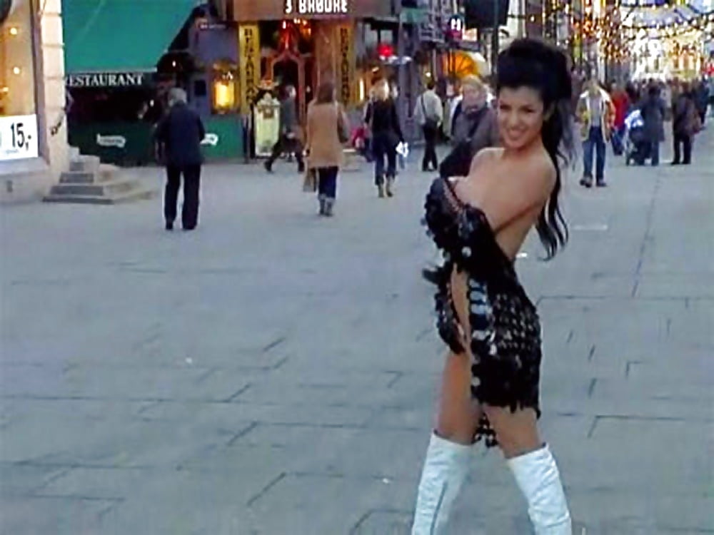 67_Used iranian girl 1