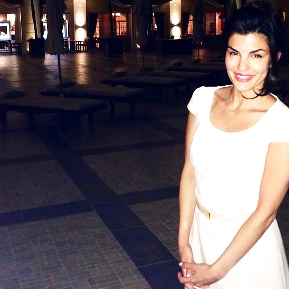 67_Used iranian girl 1