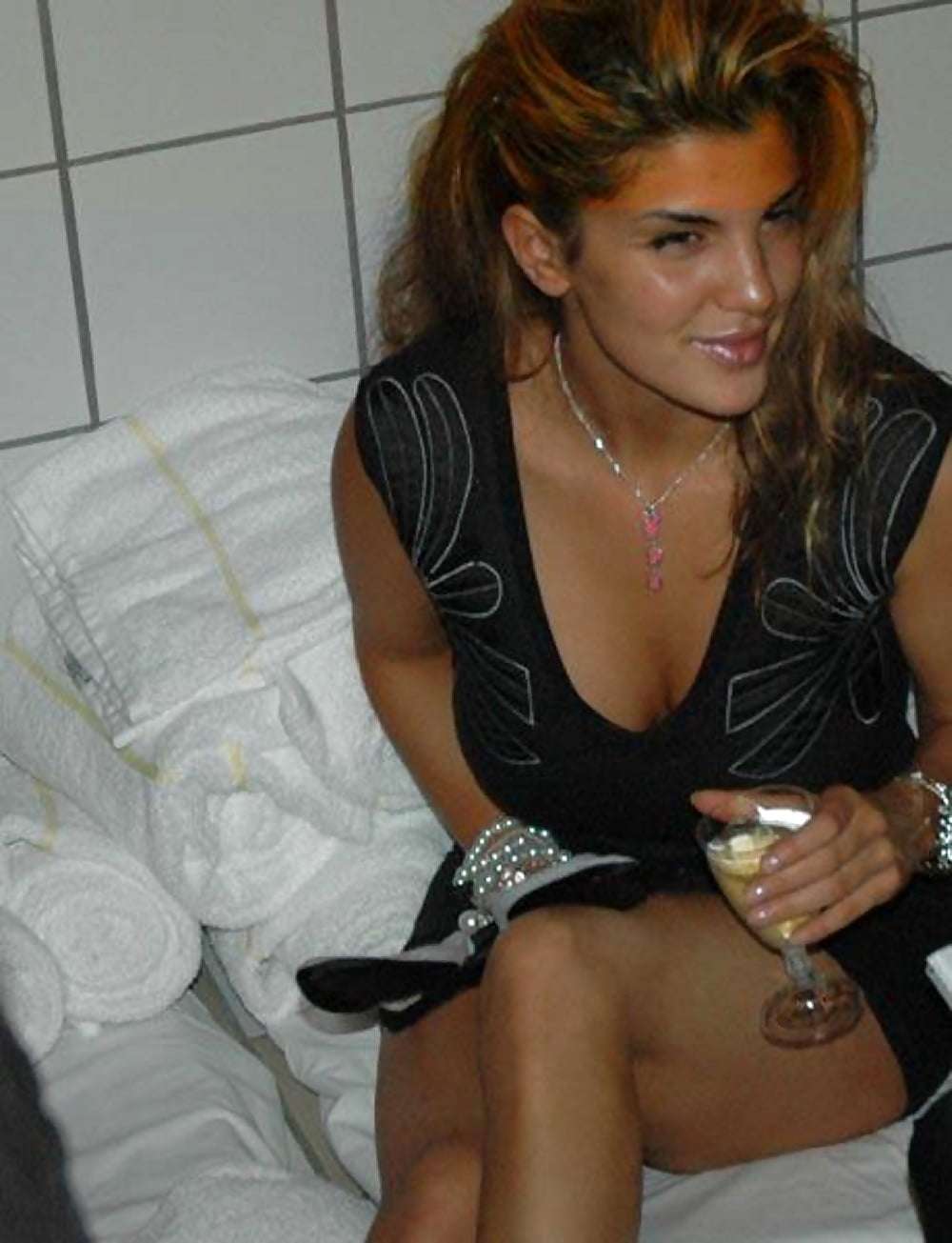 67_Used iranian girl 1