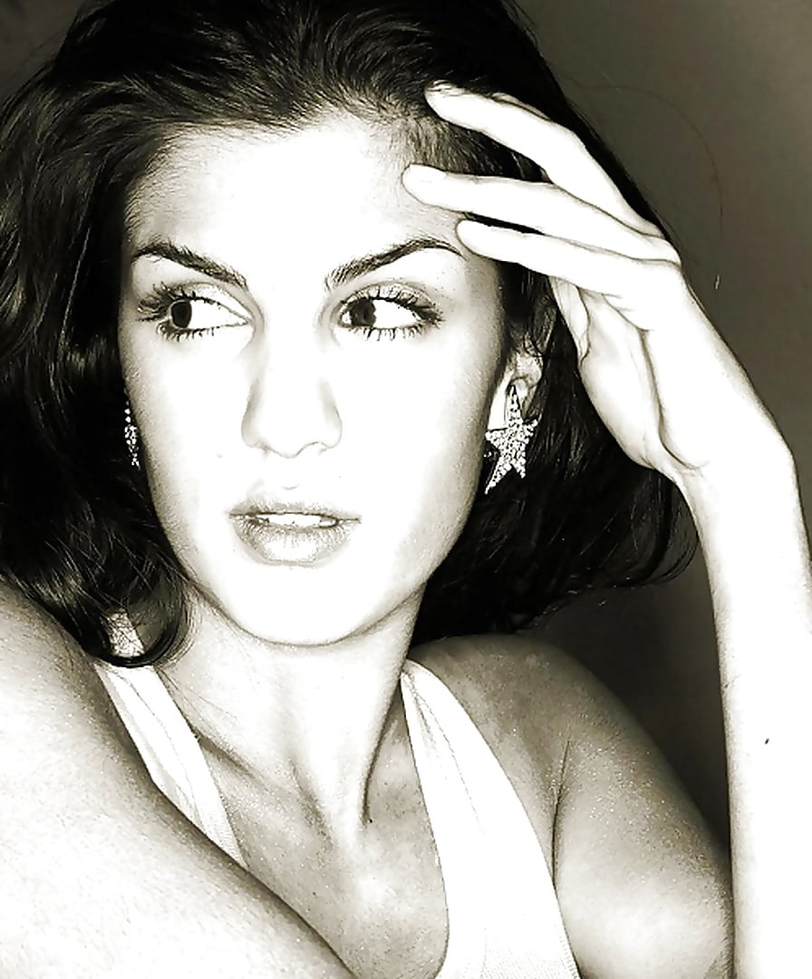 67_Used iranian girl 1