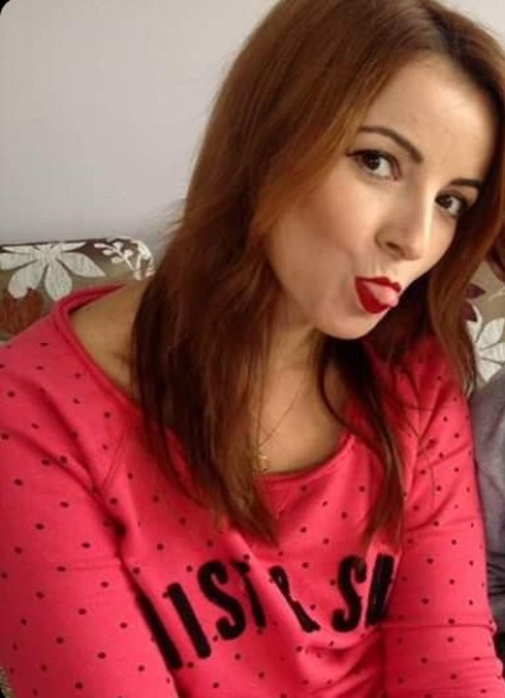 MILF loves to suck cock