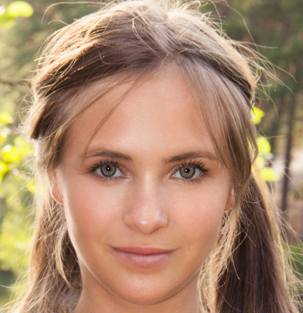 Alina S opens her vagina