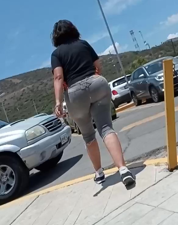 Alondra maestra culona 1