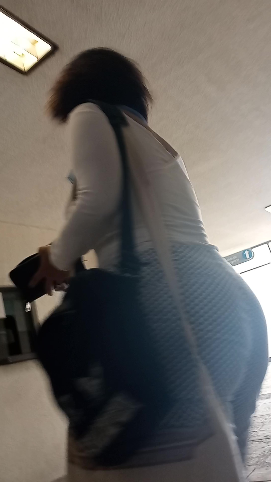 Alondra maestra culona 2