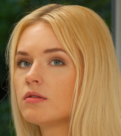 Xena A opens her vagina