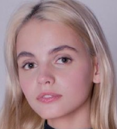 Elena N opens her vagina 2