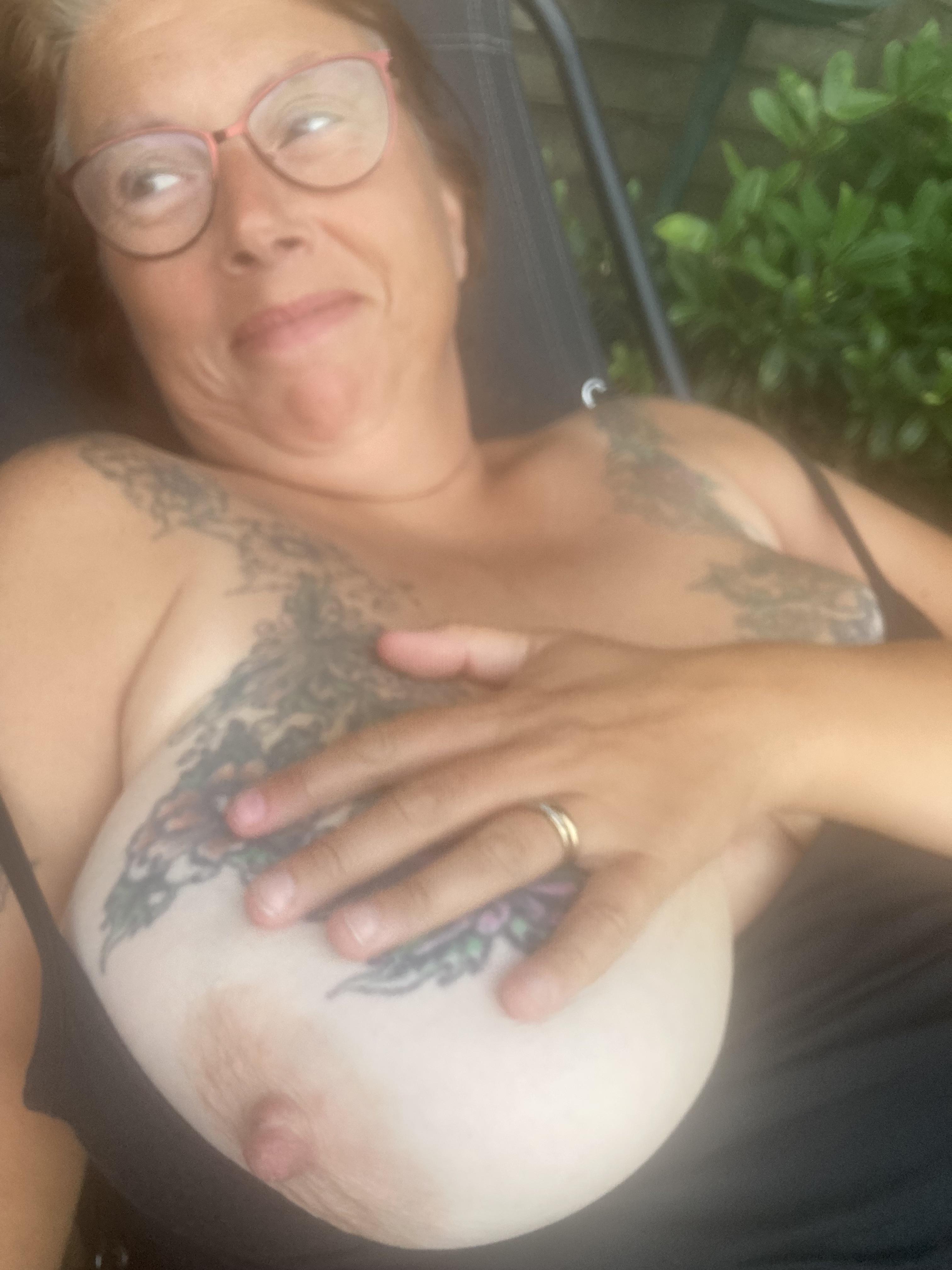 Leeds UK Slut Louise