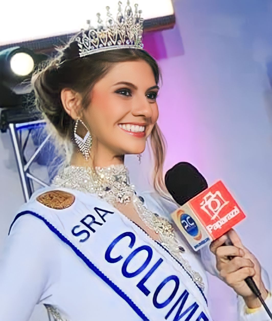 Senora Bukkake - Sulay Pino - Comuna 13 Medellin Colombia