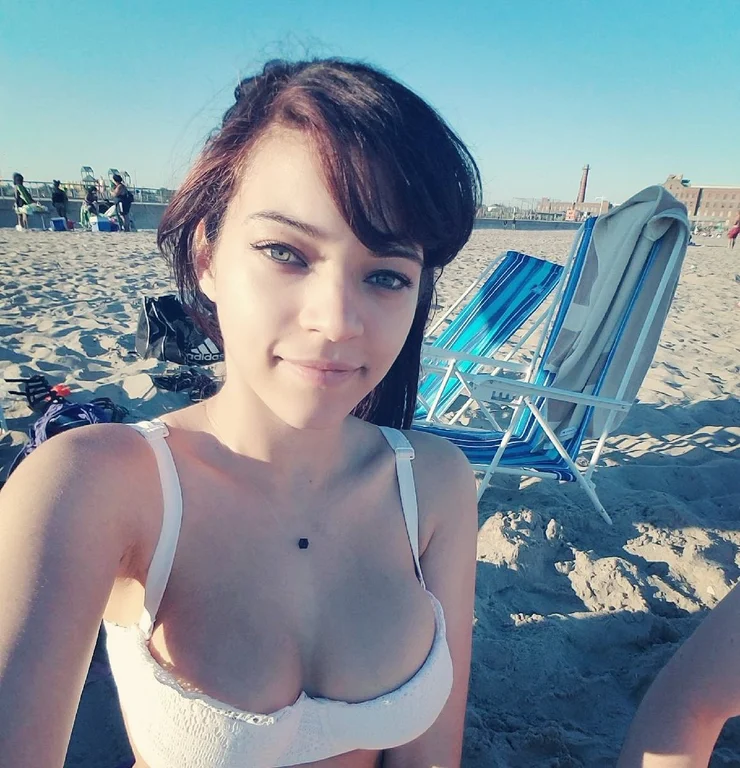 Brittany Venti Sexy Album