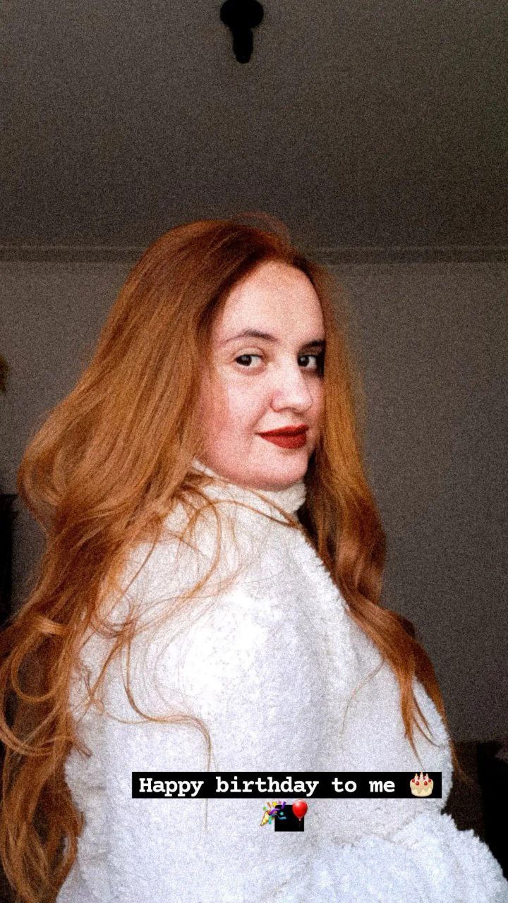 carolinefariabbw porca zuka