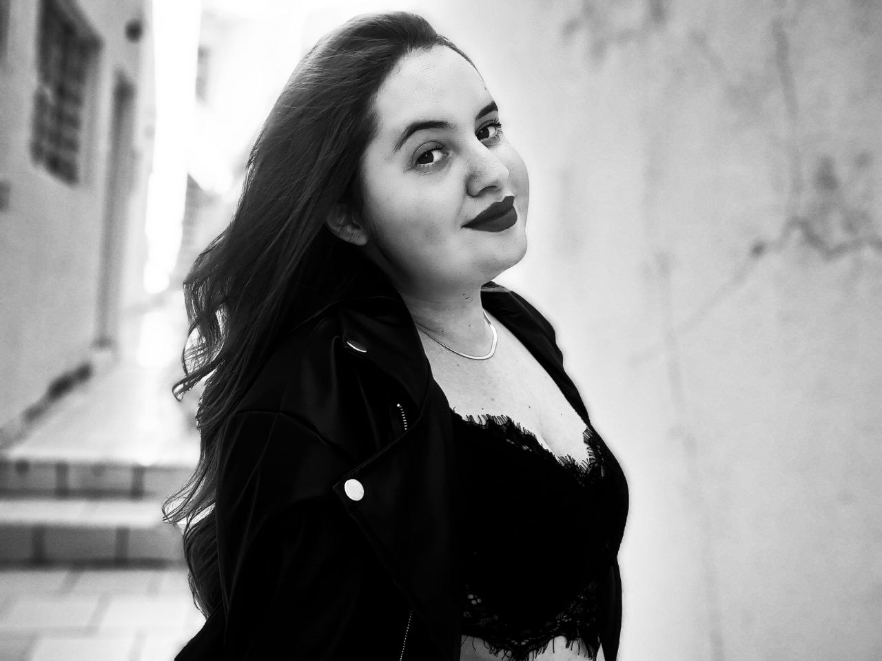 carolinefariabbw porca zuka