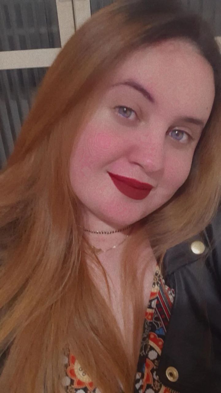 carolinefariabbw porca zuka