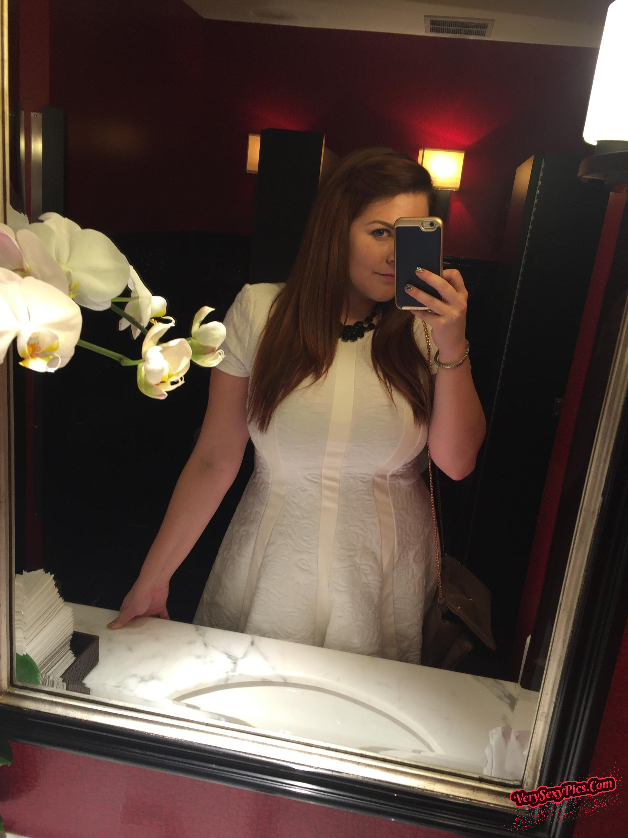 Naked Selfie Babes Big Boobs And Hot Ass