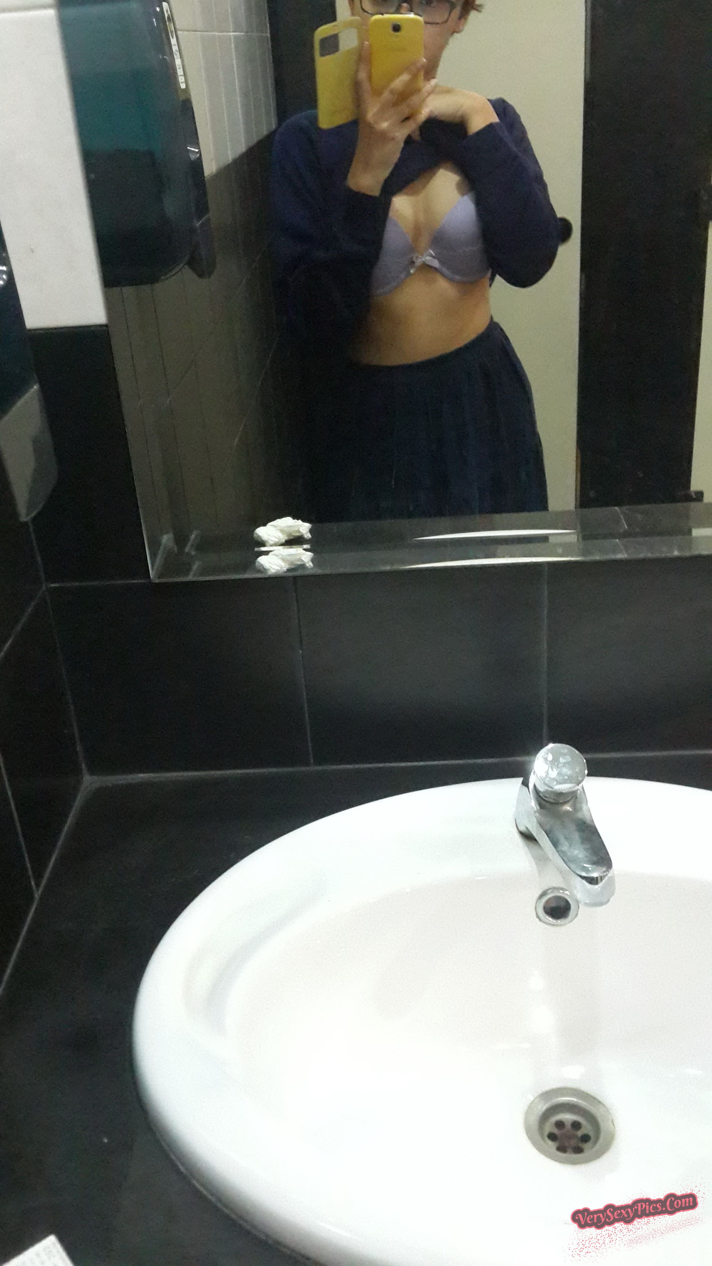 Nerdy Asian Babe Stripping Naked