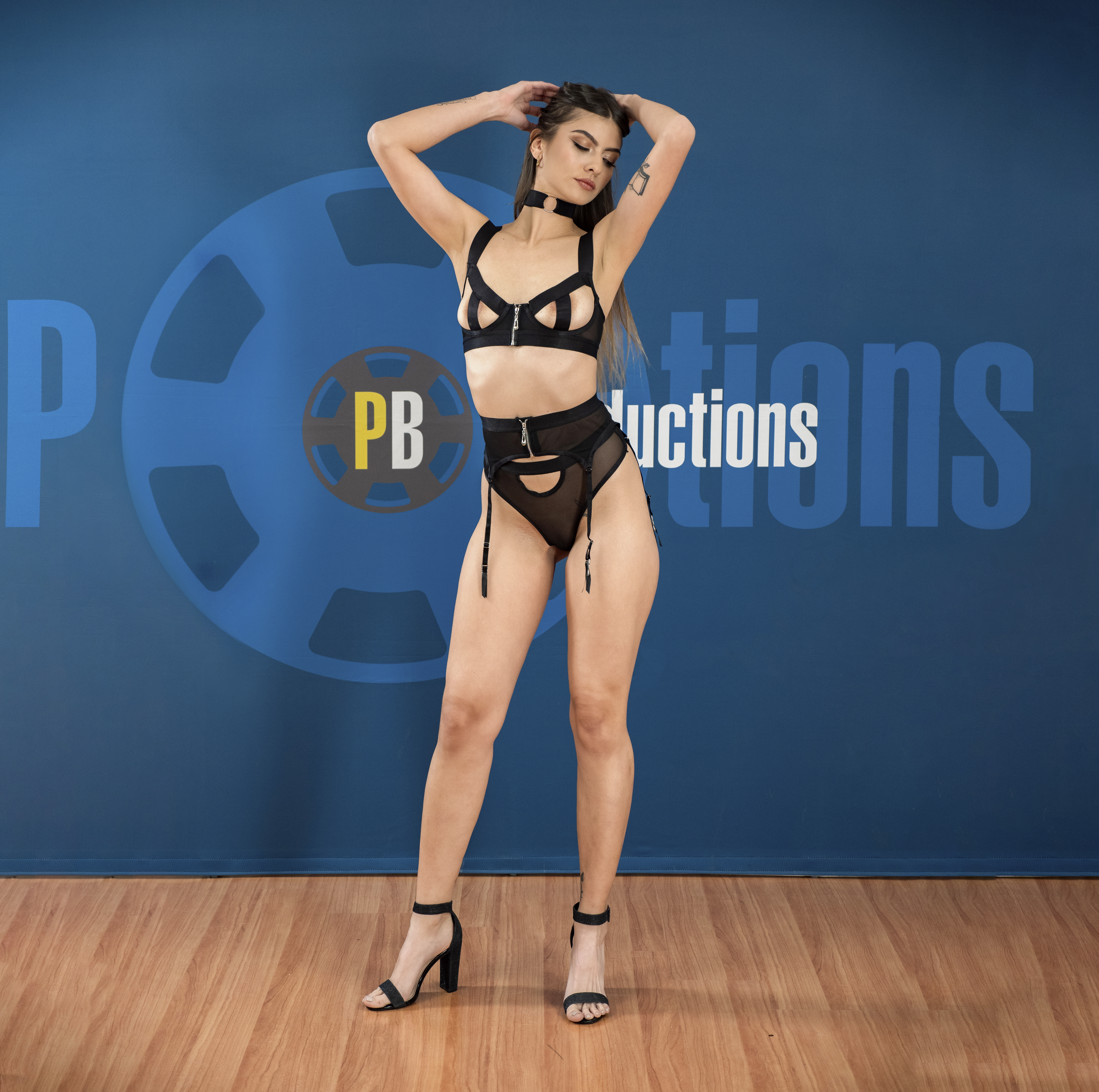 Senora Bukkake - Sulay Pino - Comuna 13 Medellin Colombia