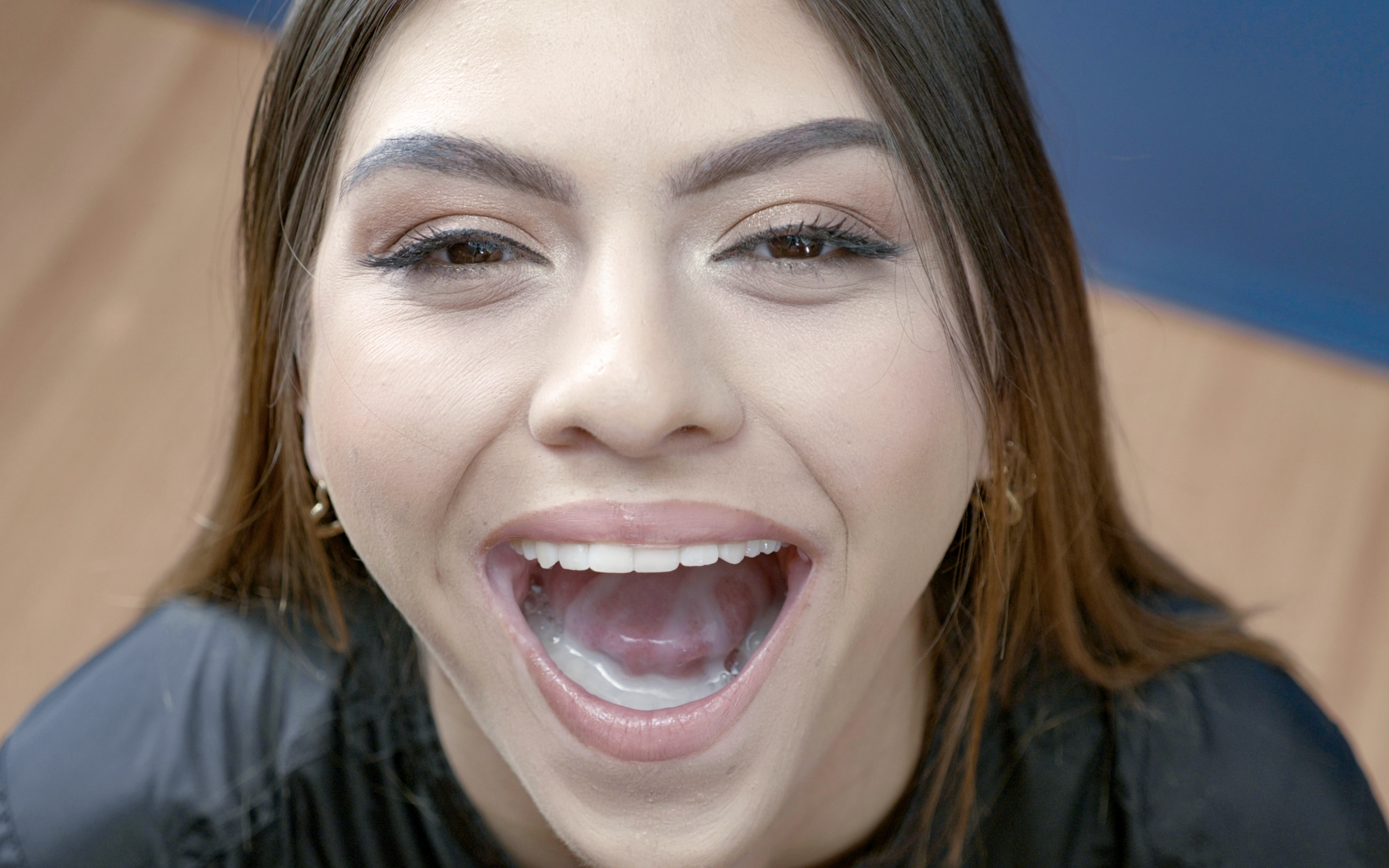 Senora Bukkake - Sulay Pino - Comuna 13 Medellin Colombia