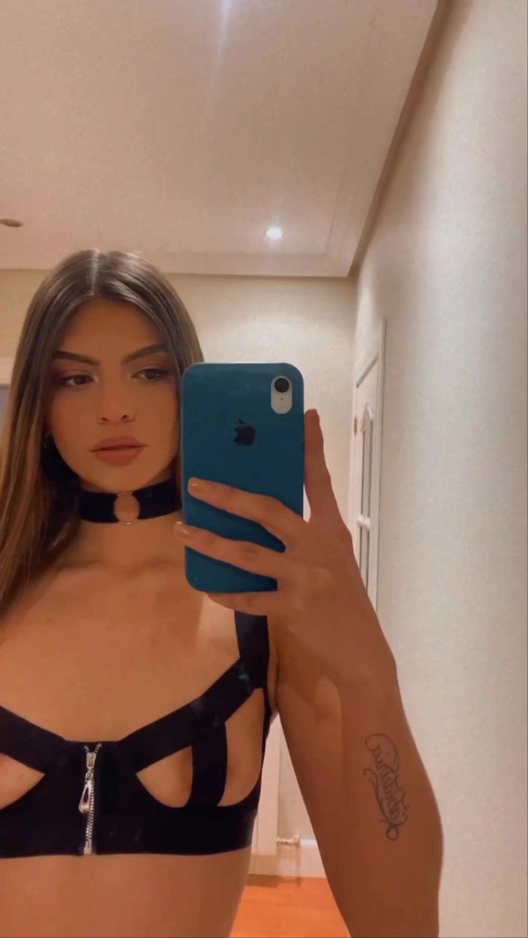 Senora Bukkake - Sulay Pino - Comuna 13 Medellin Colombia