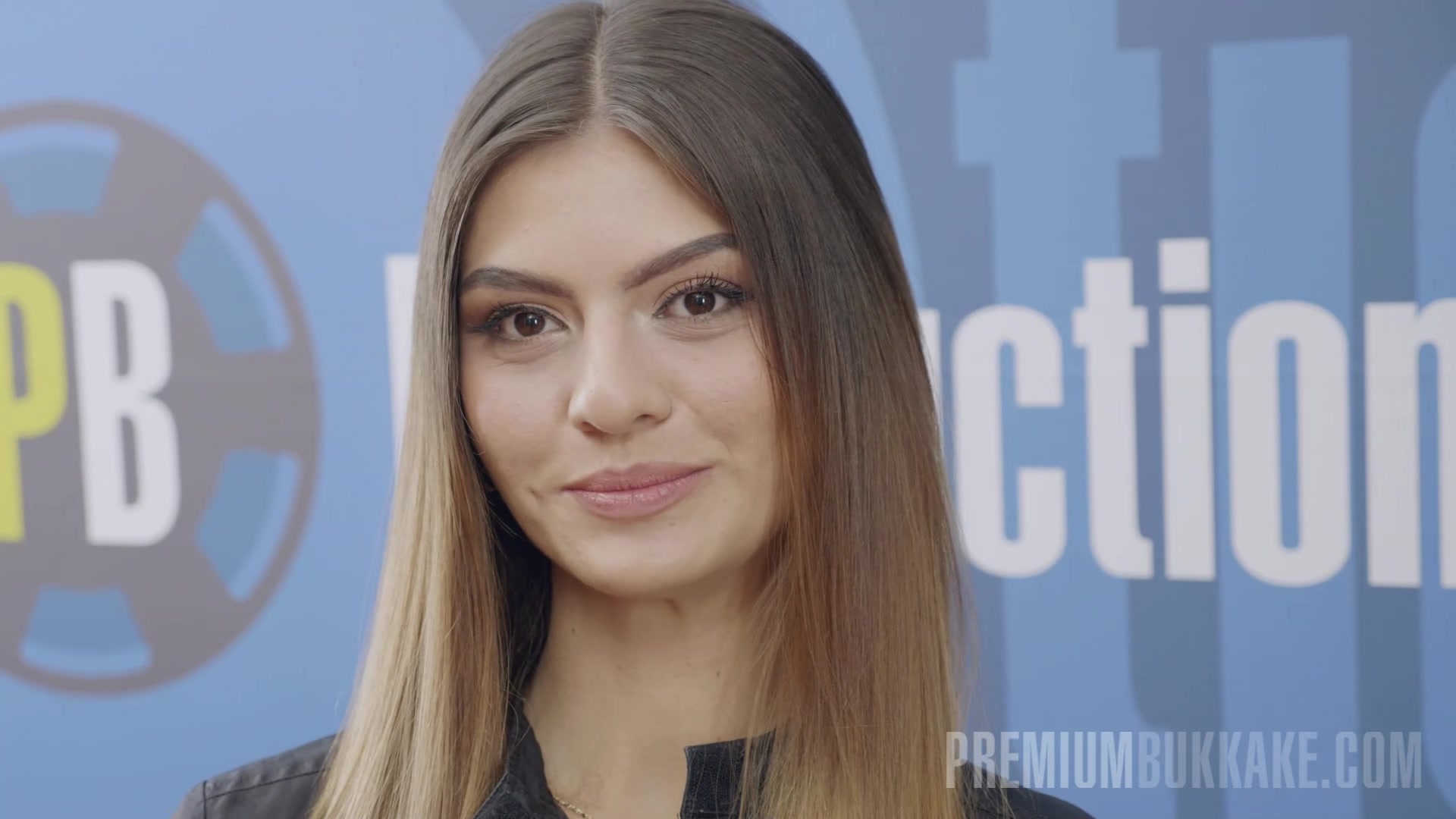 Senora Bukkake - Sulay Pino - Comuna 13 Medellin Colombia