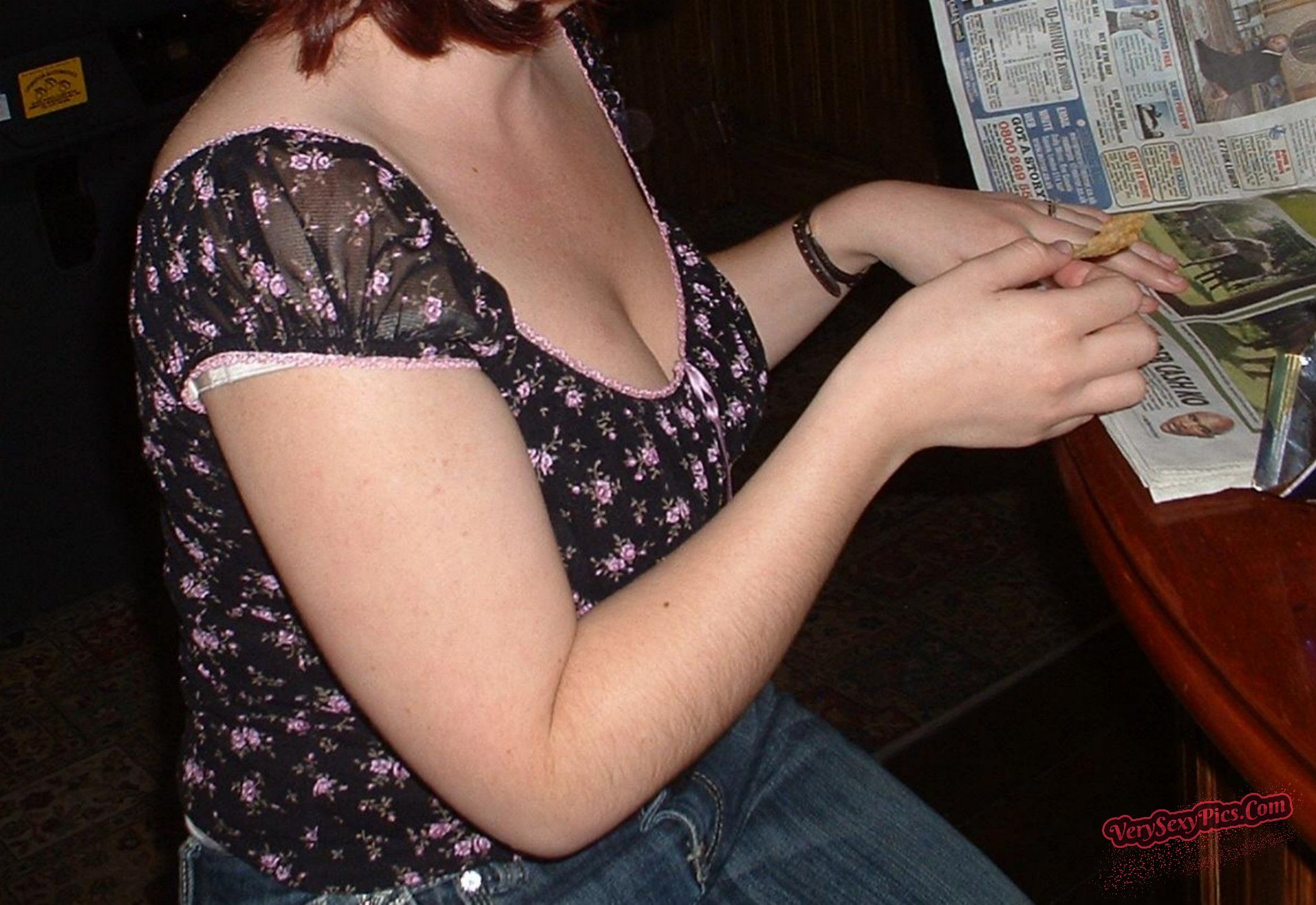 Boob Revolution! Stop Hiding Us! - Downblouse Collection