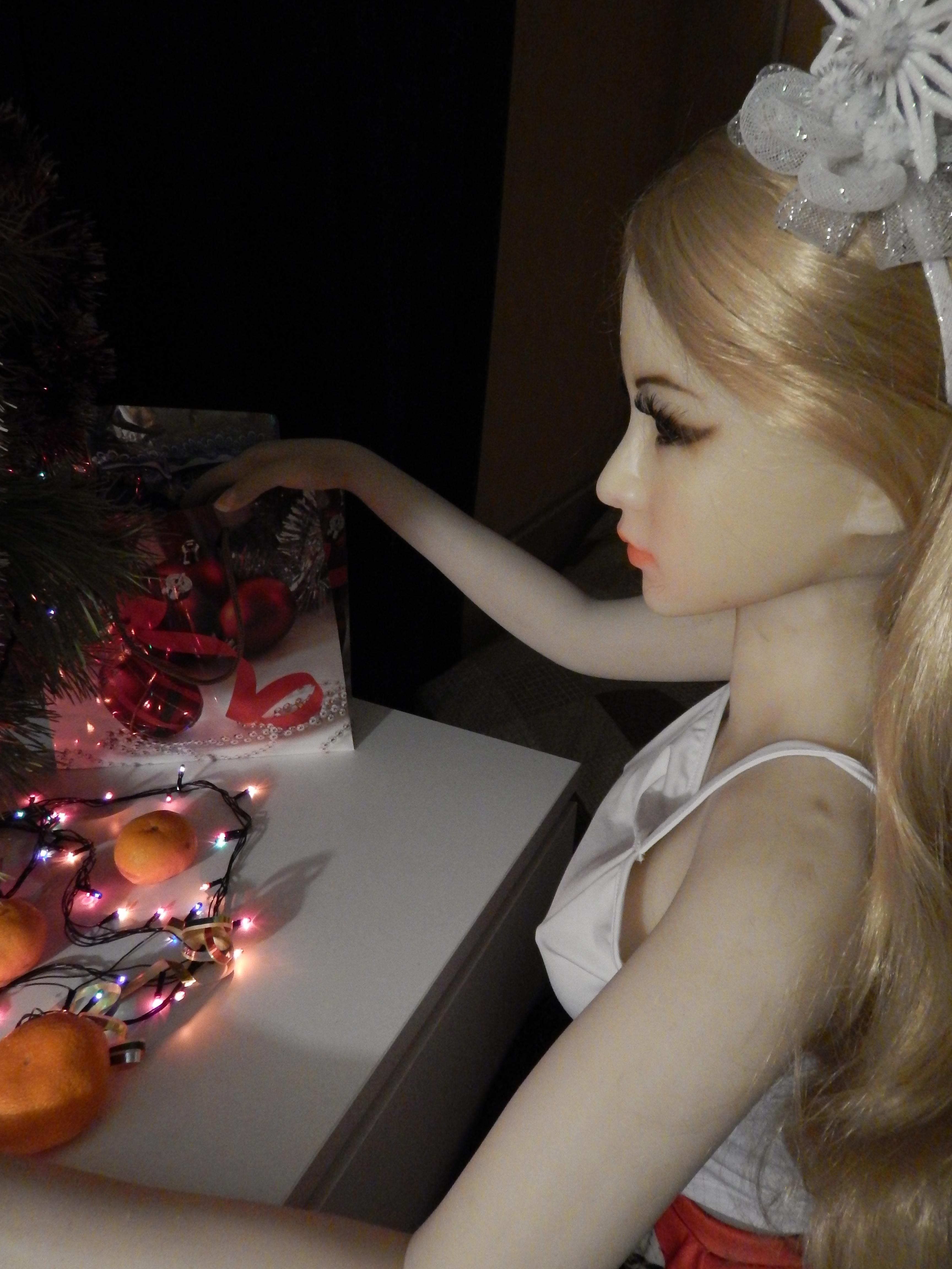 Nomi's Christmas Eve.