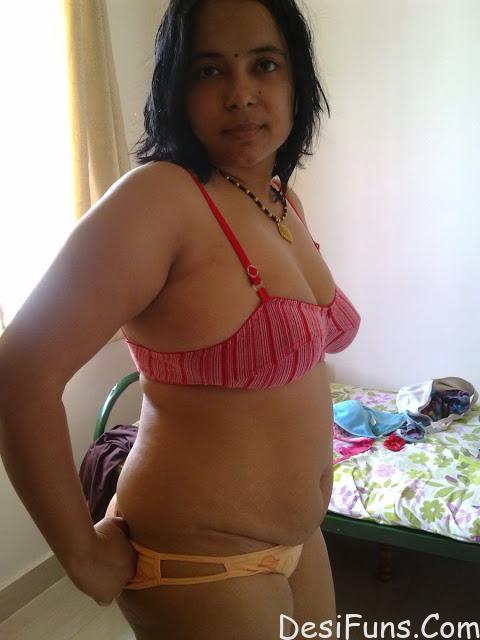 Supriya bhabhi couple sex affair