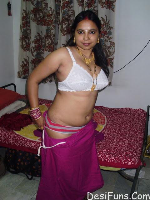 Supriya bhabhi couple sex affair