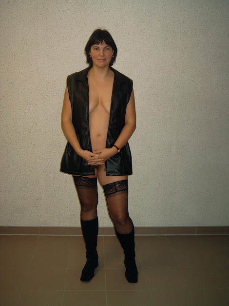 Christmas Whore Christiane Bendrick