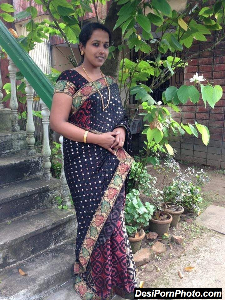 Sexy mallu aunty nude