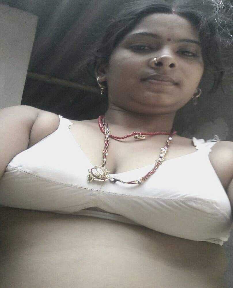 Hot village bhabhi
