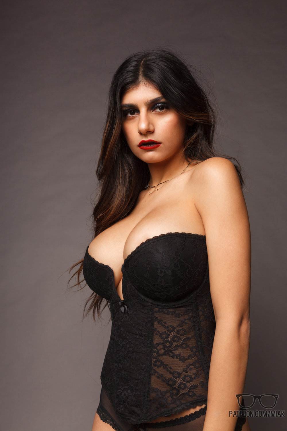 Mia Khalifa unseen pics