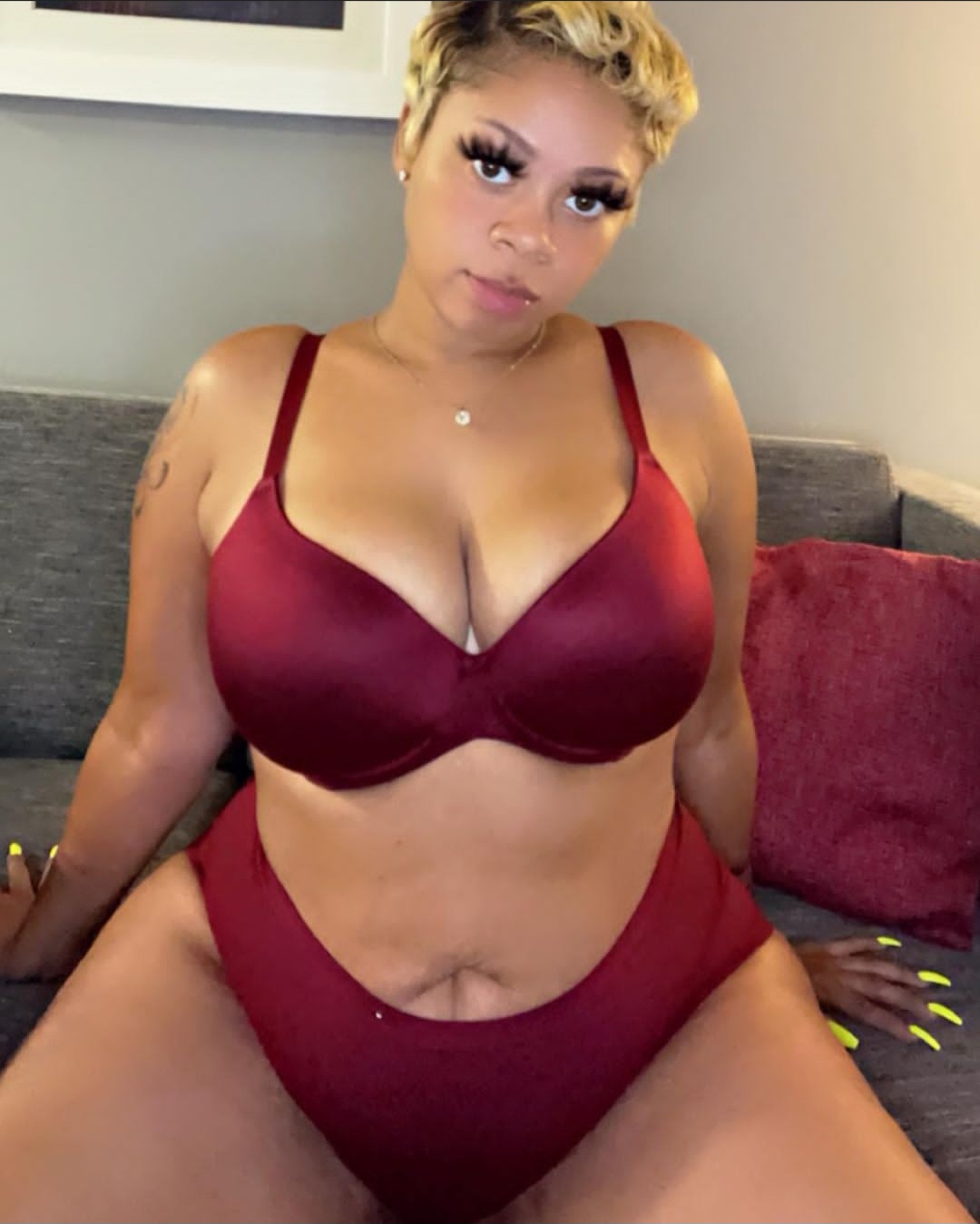 Redbone Slut Lovelysunshyne_