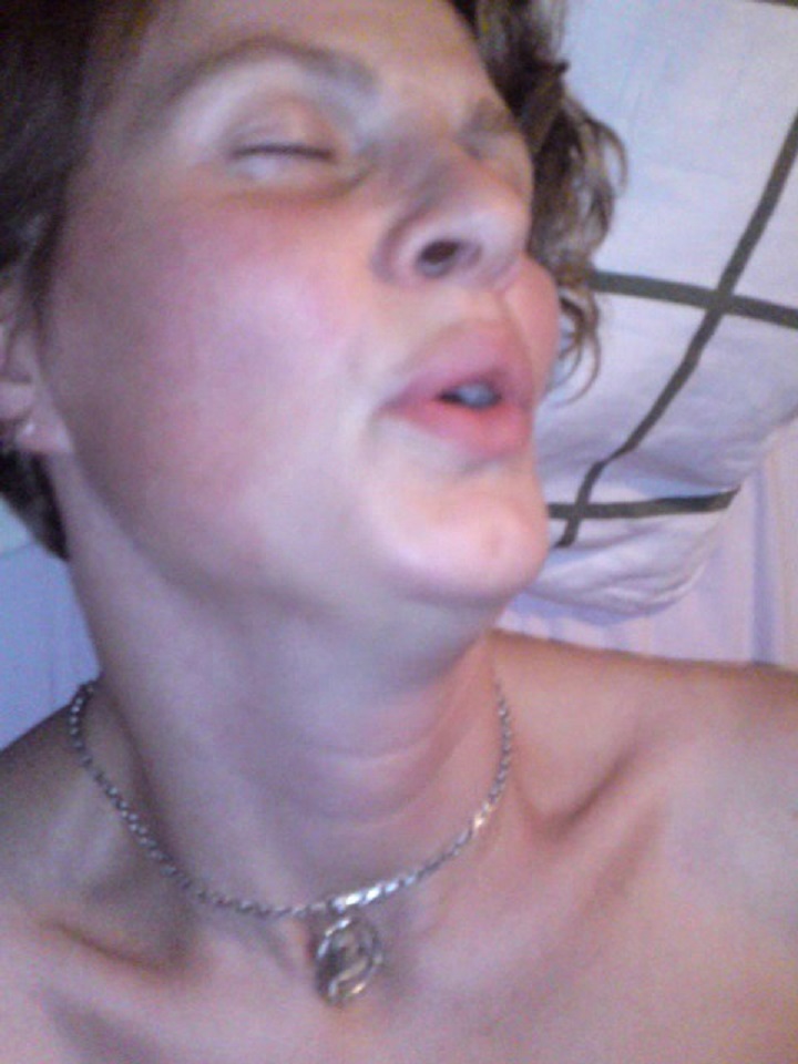 Hairy Swedish MILF Helena